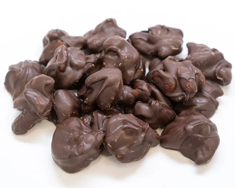 Assorted Chocolate Clusters (Nuts or Raisins) – 4 oz