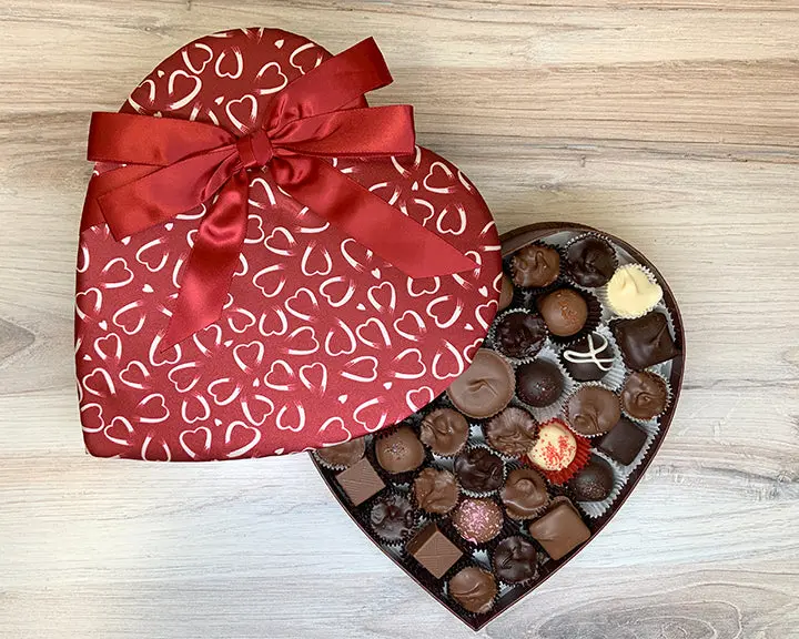Crimson & White Heart Chocolate Box – Festive Dual-Tone Design, 16 oz