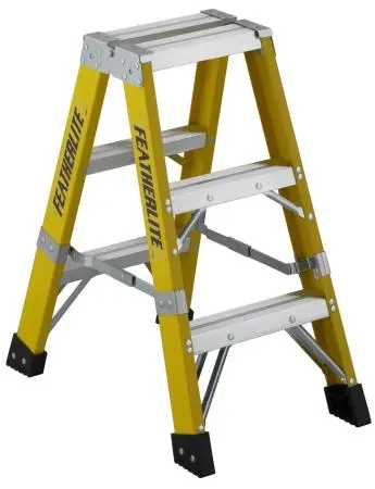 Featherlite 6600 Fiberglass Step Ladder – 3 ft Extra Heavy-Duty Compact Ladder