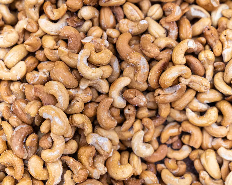 Freshly Roasted Raw Cashews