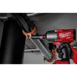 Milwaukee SHOCKWAVE Impact Socket – 1/2″ Drive, 3/4″ Deep, 6-Point, Model 49-66-6226