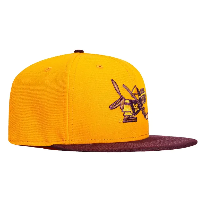 New Era 59Fifty Minnesota Gophers Gold & Maroon Hockey Cap