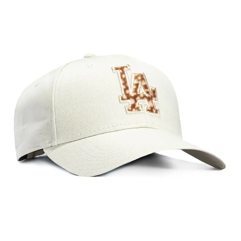 New Era 9Forty Dodgers Animal Print Strapback – Ivory & Khaki